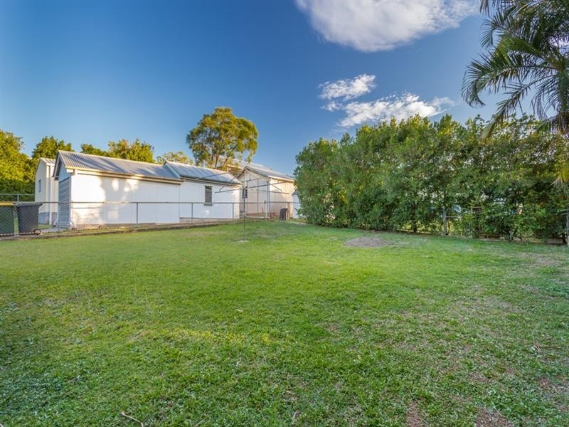 61 Ninth Avenue, Kedron QLD 4031