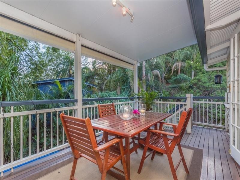 26 Soudan Street, Bardon QLD 4065