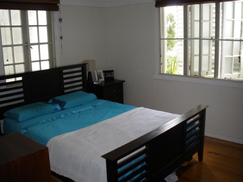 15 Hinkler Street, Kedron QLD 4031