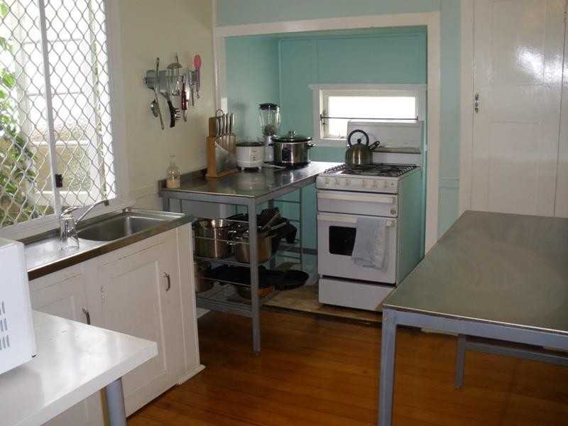 15 Hinkler Street, Kedron QLD 4031