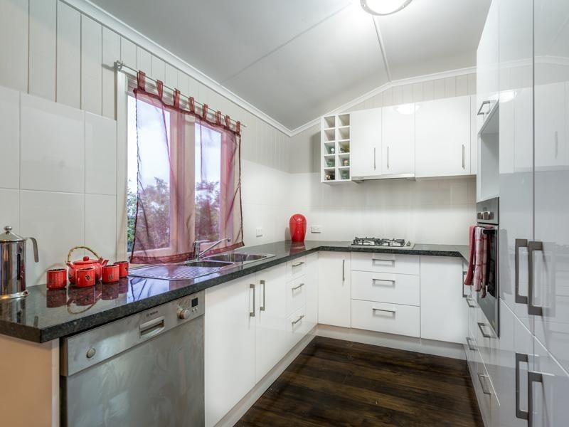 15 Wallin Street, Kedron QLD 4031