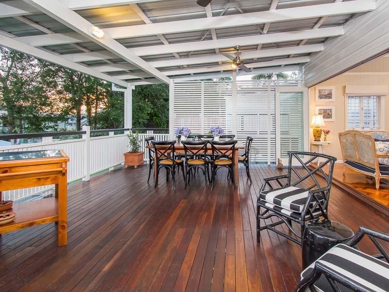 17 Fifth Avenue, Kedron QLD 4031