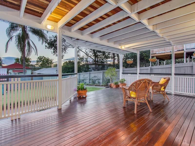 17 Fifth Avenue, Kedron QLD 4031