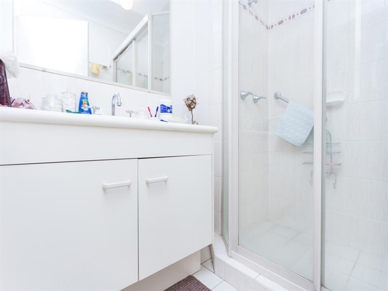 2/23 School Road, Stafford QLD 4053