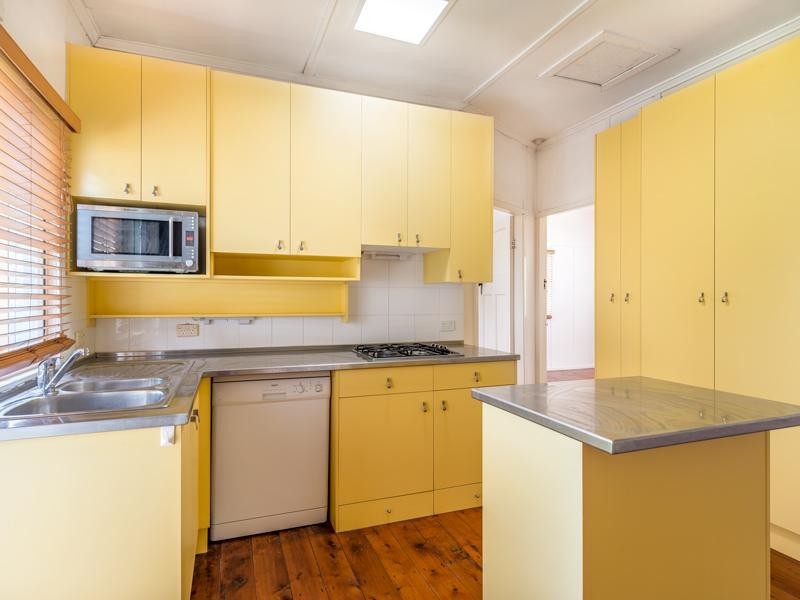 72 Bowen Street, Windsor QLD 4030