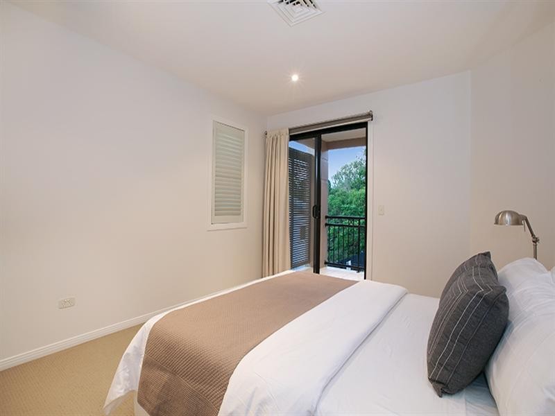 74 Main Avenue, Wilston QLD 4051