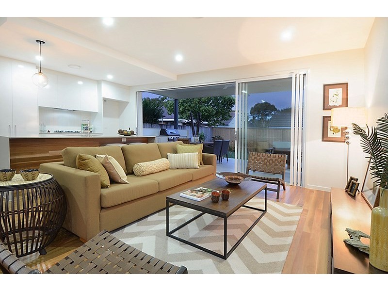 77 Clarke Street, Hendra QLD 4011