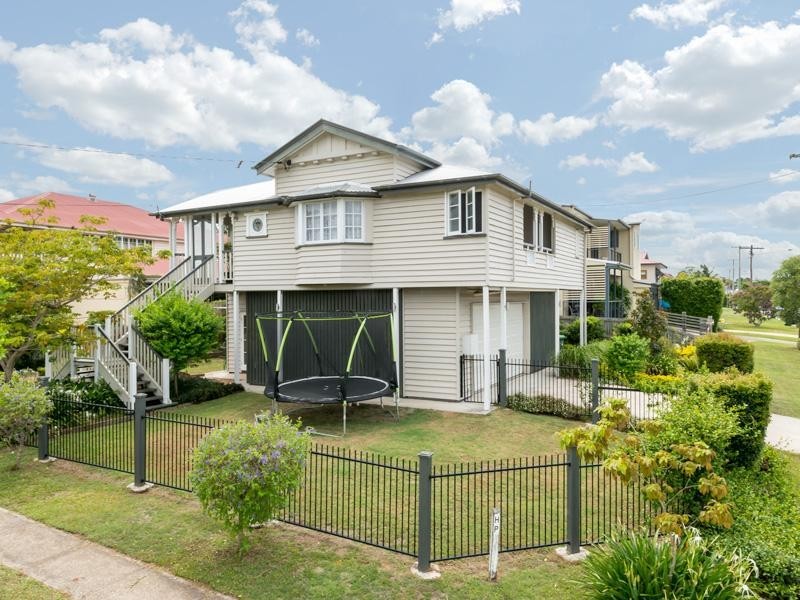 16 Telopia Avenue, Wavell Heights QLD 4012