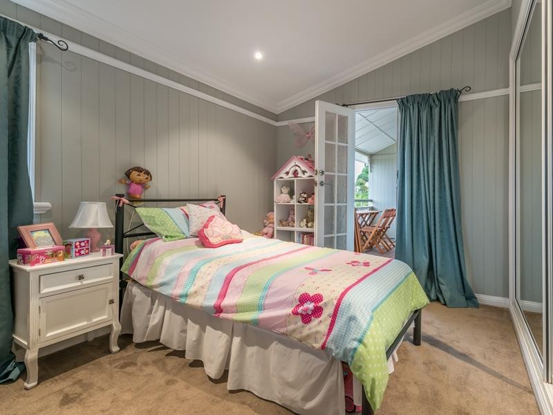 16 Telopia Avenue, Wavell Heights QLD 4012