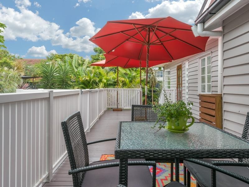 230 Webster Road, Stafford QLD 4053