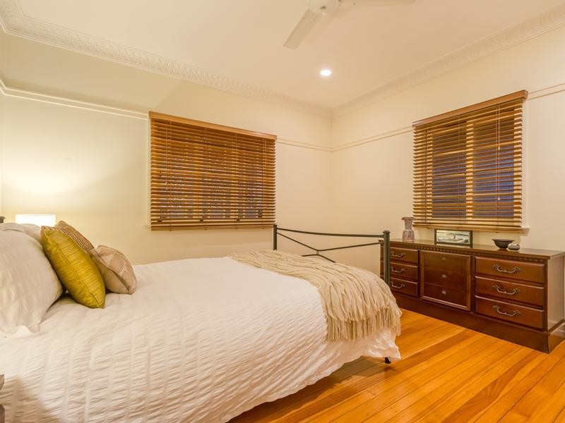 25 Murray Street, Red Hill QLD 4059