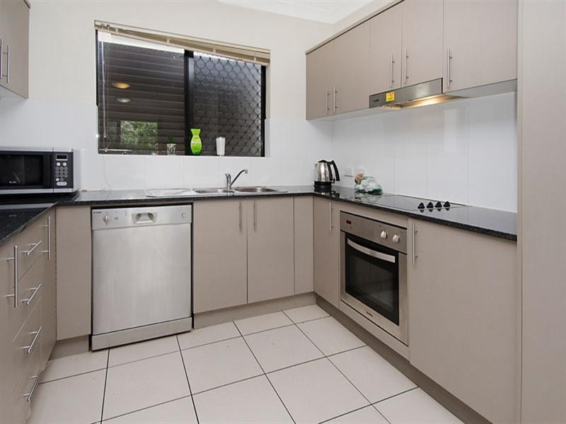 1/130 York Street, Nundah QLD 4012