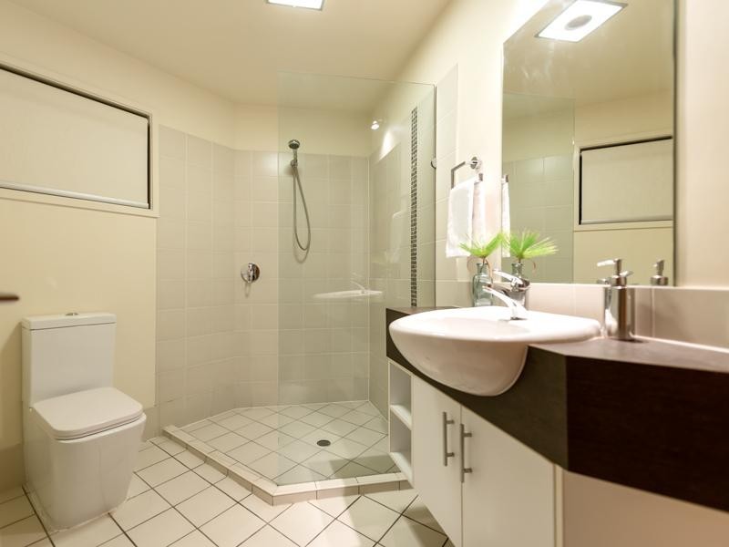 12a Hartfield Drive, Bardon QLD 4065