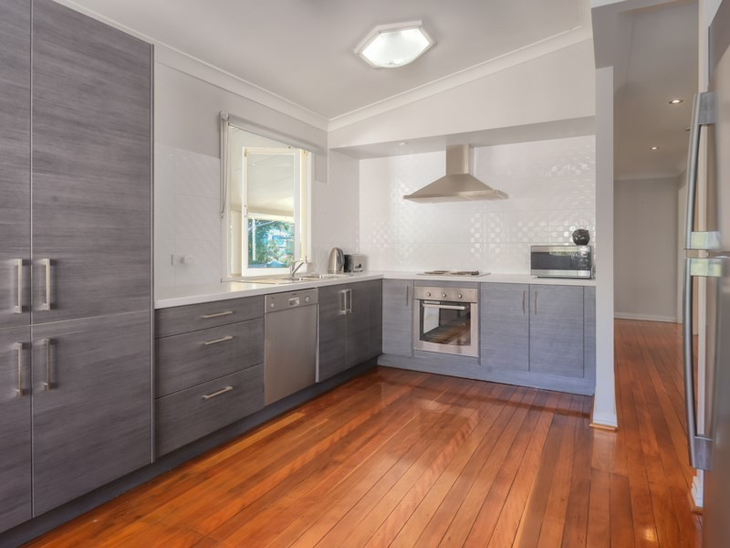 22 Lindale Street, Chermside West QLD 4032