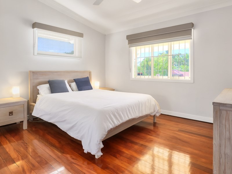 22 Lindale Street, Chermside West QLD 4032