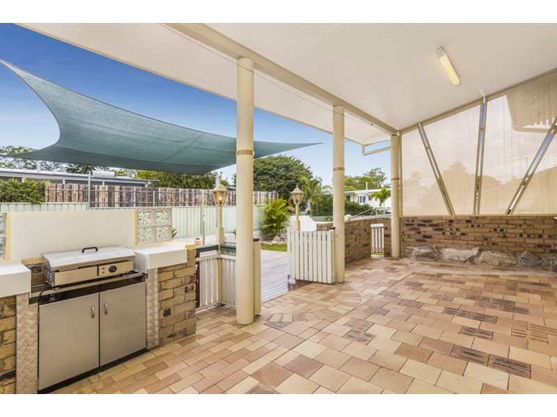 22 Lindale Street, Chermside West QLD 4032