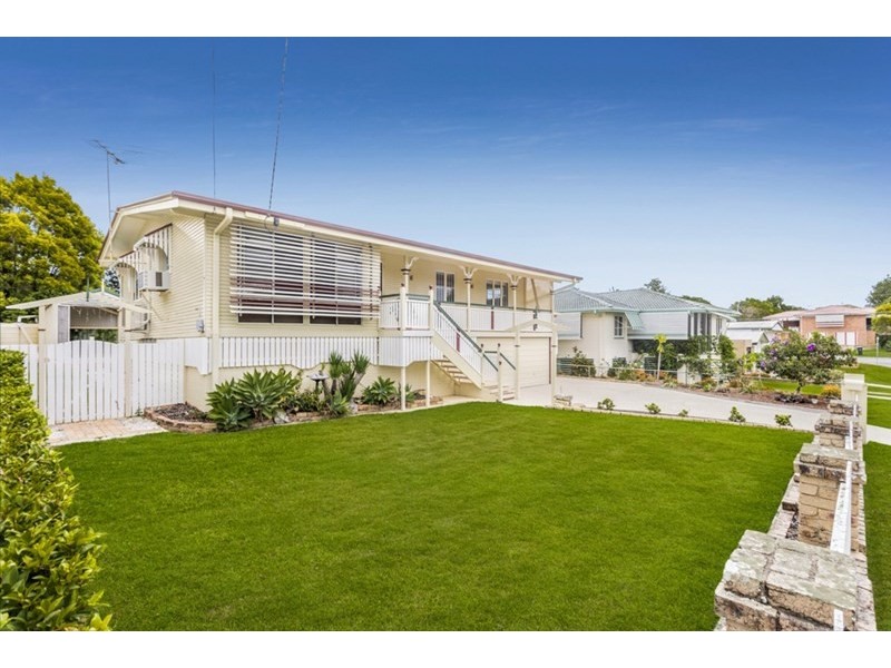 22 Lindale Street, Chermside West QLD 4032