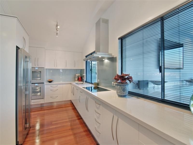 19 Scriven Street, Wilston QLD 4051