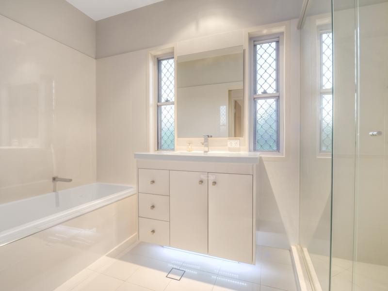 49 Main Avenue, Wilston QLD 4051