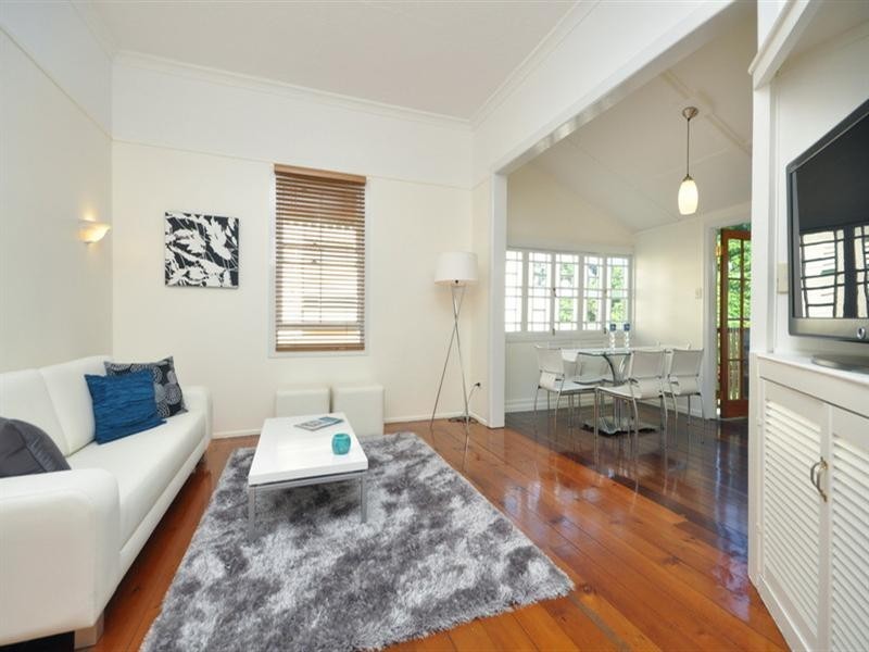 50 Grove Street, Albion QLD 4010