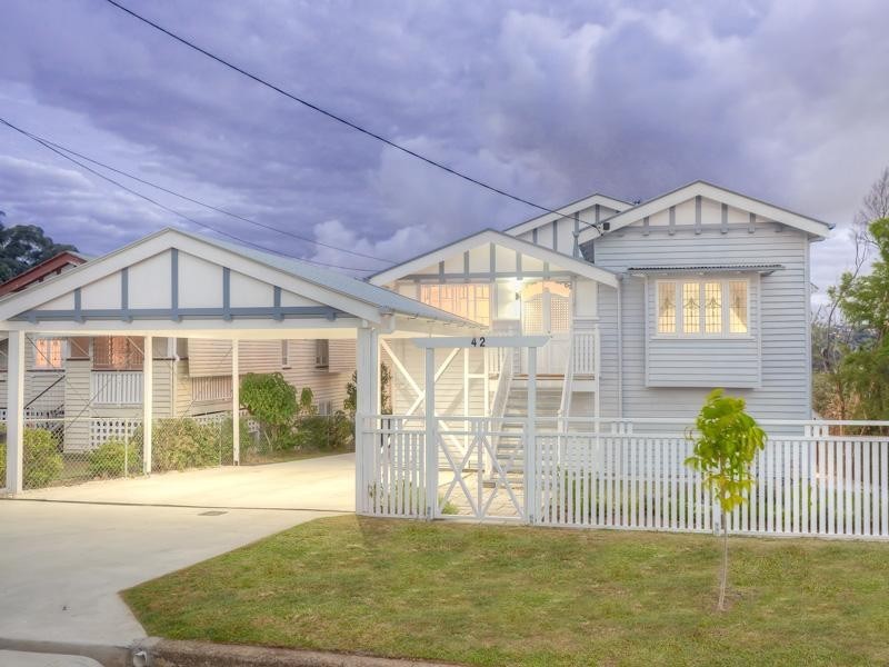 42 Devonshire Street, Ashgrove QLD 4060