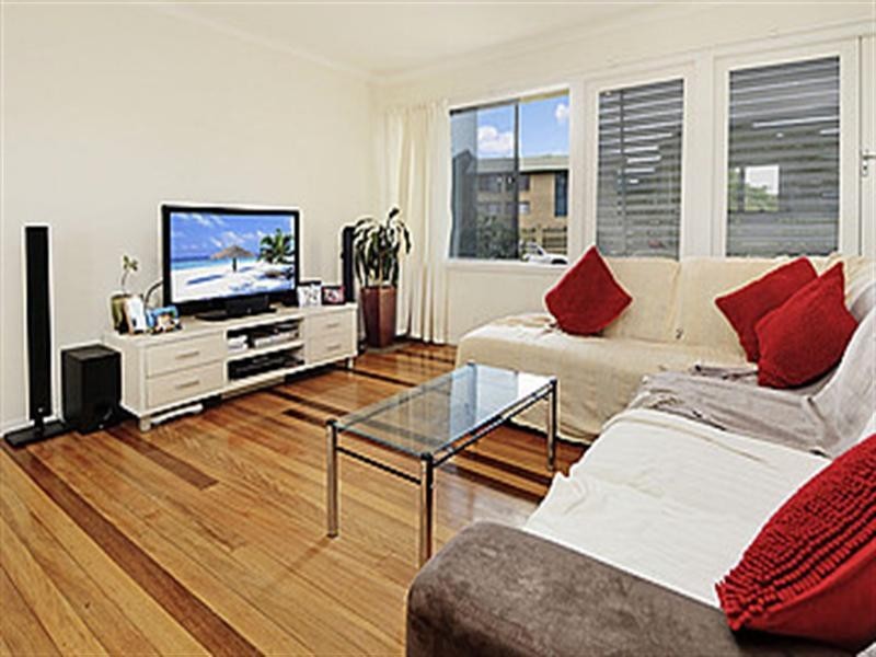 7 Winton Street, Stafford Heights QLD 4053