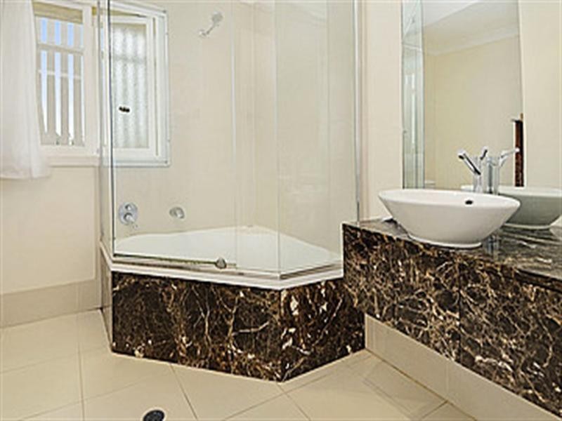 7 Winton Street, Stafford Heights QLD 4053