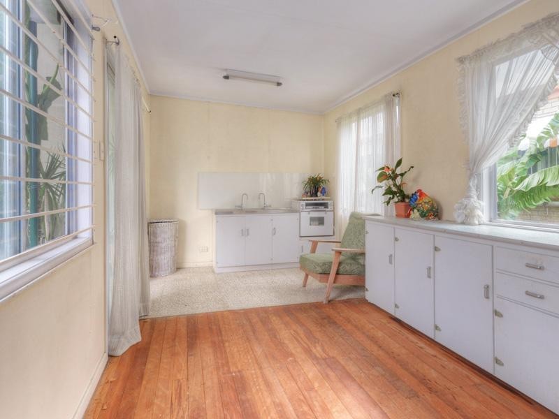 11 Figgis Street, Kedron QLD 4031