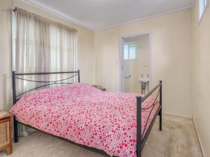 11 Figgis Street, Kedron QLD 4031