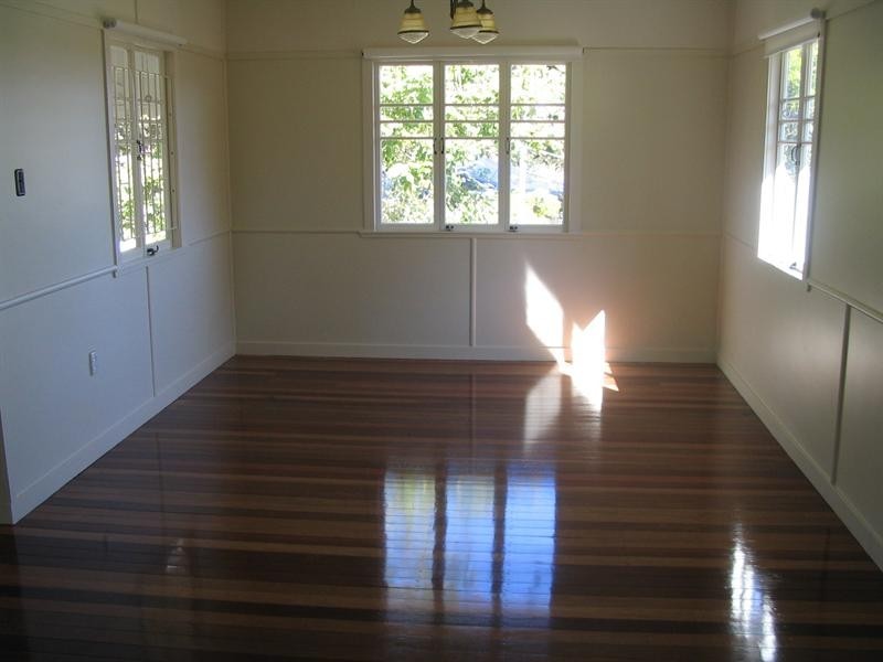 23 Burrowa Street, Stafford QLD 4053