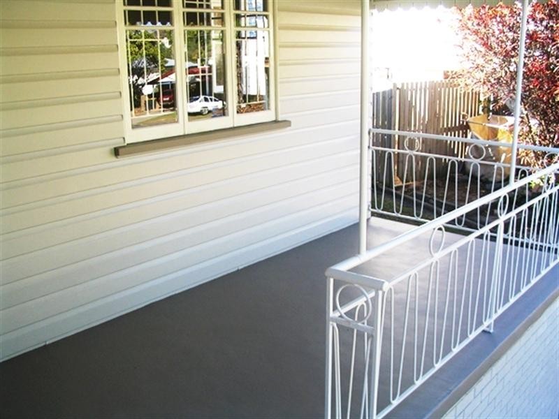 23 Burrowa Street, Stafford QLD 4053