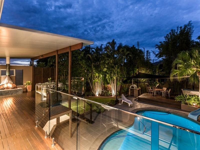 17 Wyman Street, Stafford Heights QLD 4053