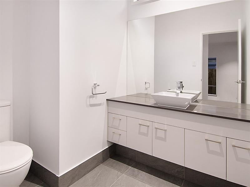 20 Clarke Street, Hendra QLD 4011