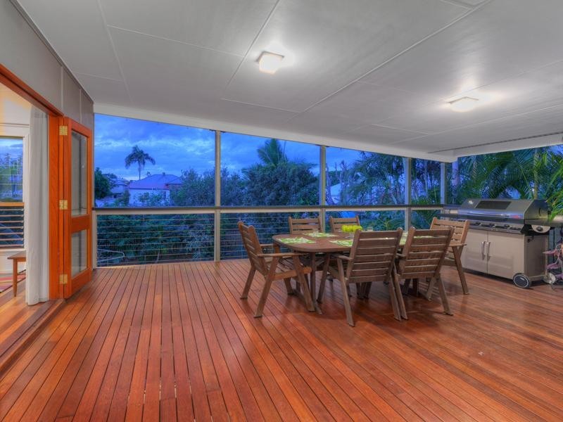 56 Ninth Avenue, Kedron QLD 4031