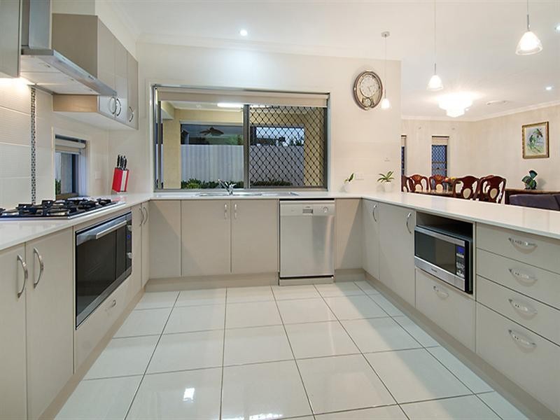 19 Bulli Street, Hendra QLD 4011