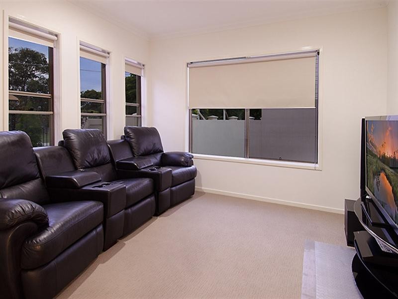 19 Bulli Street, Hendra QLD 4011