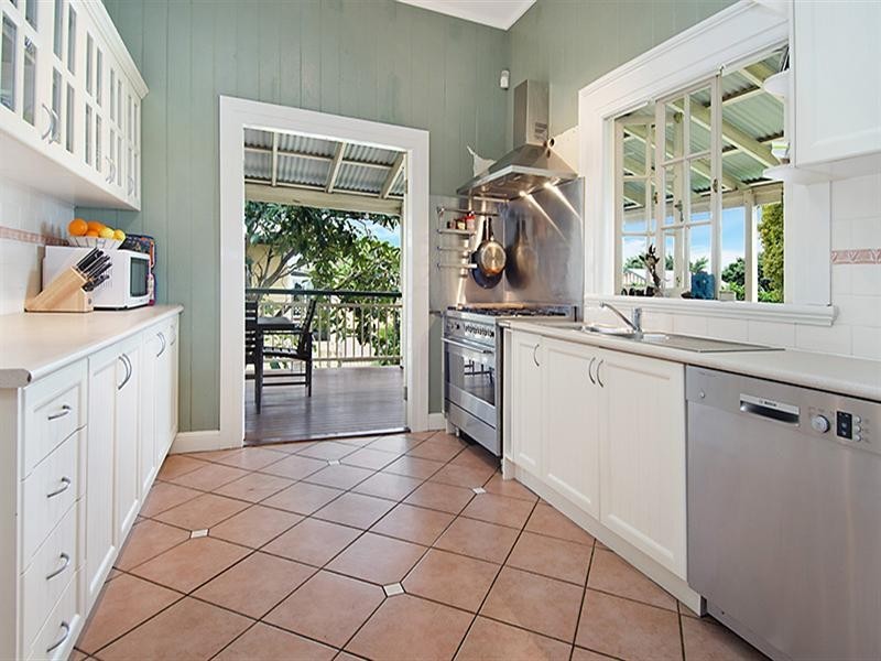 67 Clarke Street, Hendra QLD 4011