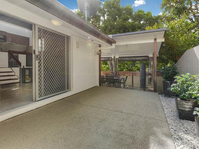 4/65 Erneton Street, Newmarket QLD 4051