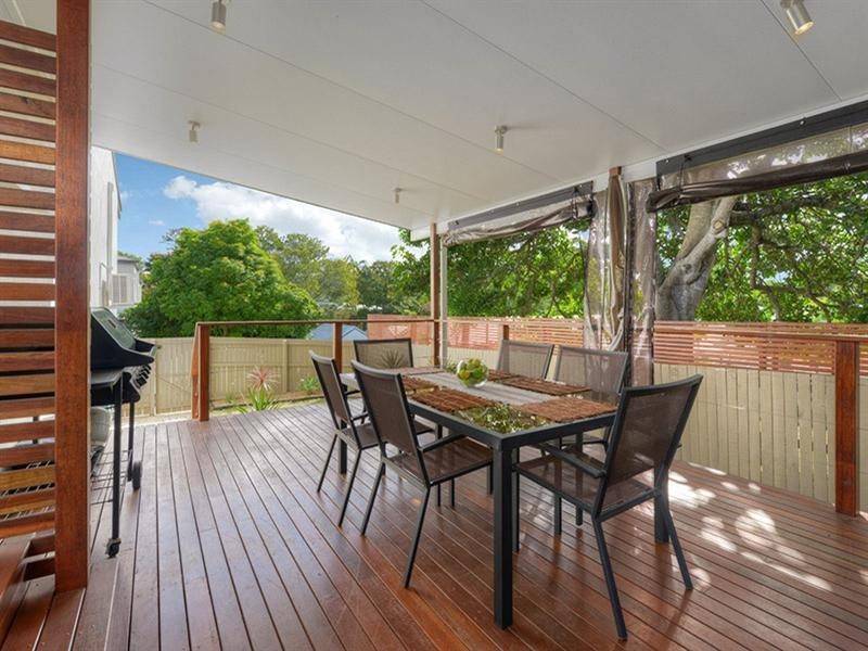 4/65 Erneton Street, Newmarket QLD 4051