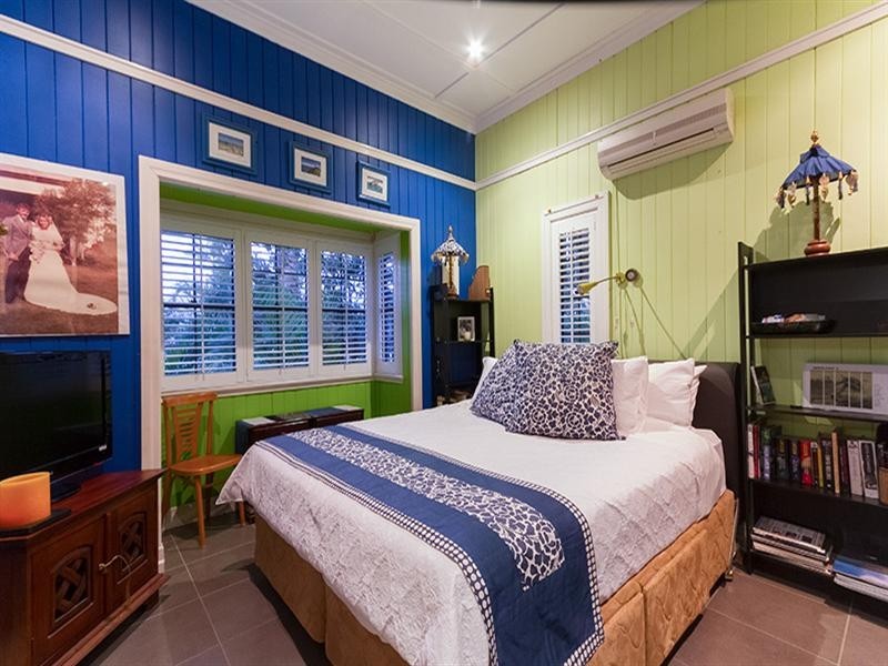 74 Cremorne Road, Kedron QLD 4031