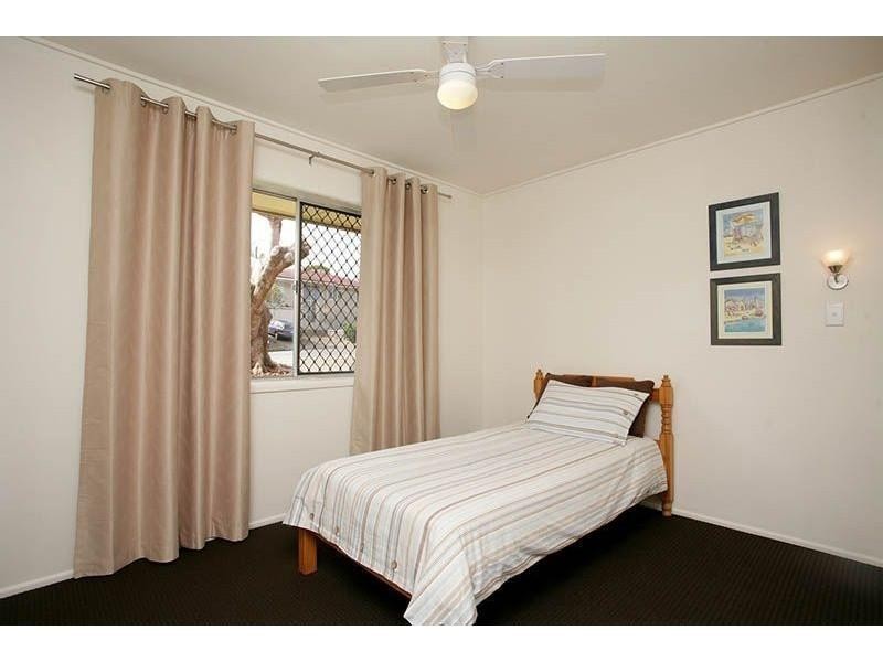 48 Gordon Road, Ferny Hills QLD 4055