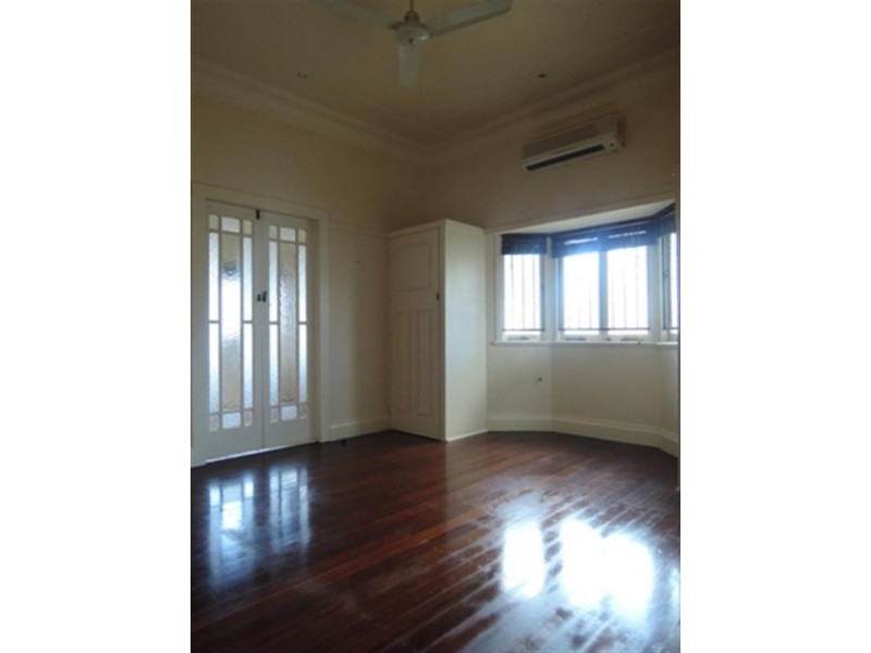 70 Ninth Avenue, Kedron QLD 4031