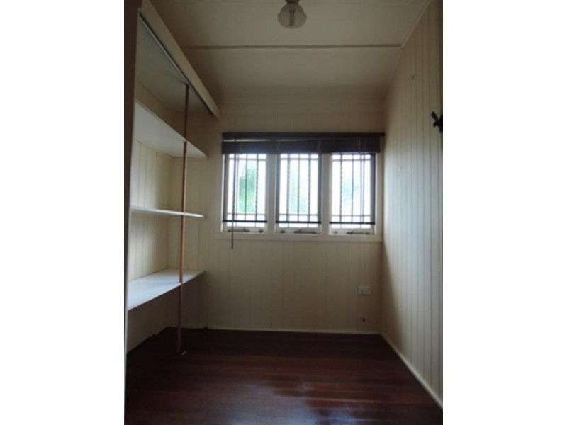 70 Ninth Avenue, Kedron QLD 4031