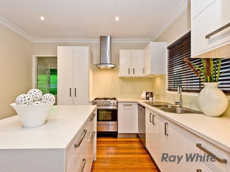 12 Kanangra Street, Stafford QLD 4053