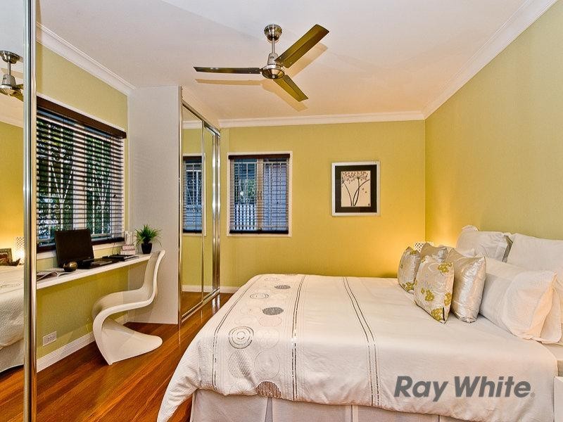 12 Kanangra Street, Stafford QLD 4053