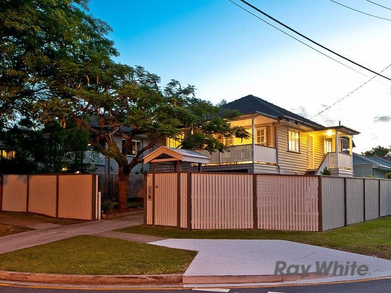 12 Kanangra Street, Stafford QLD 4053