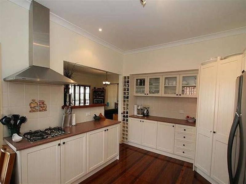 19 McCawley Street, Stafford QLD 4053