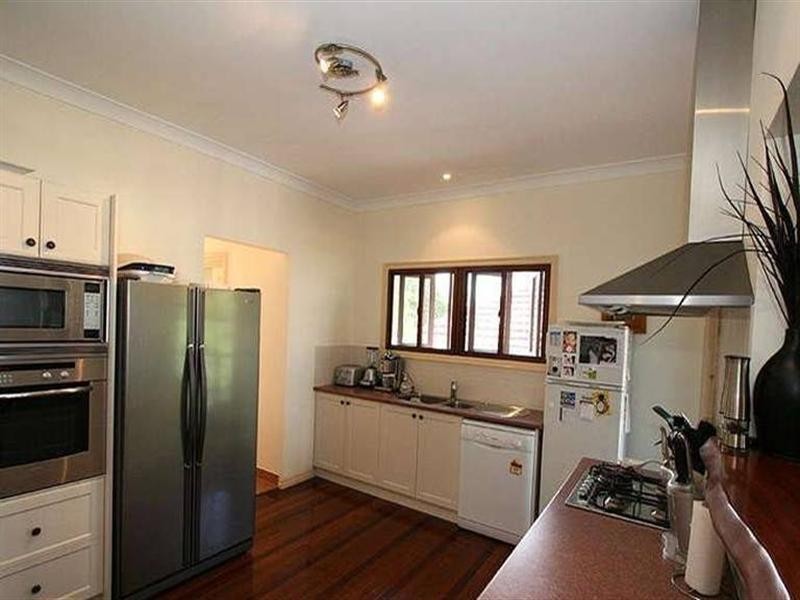 19 McCawley Street, Stafford QLD 4053