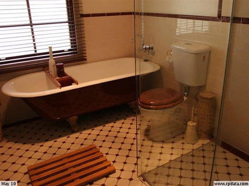 19 McCawley Street, Stafford QLD 4053