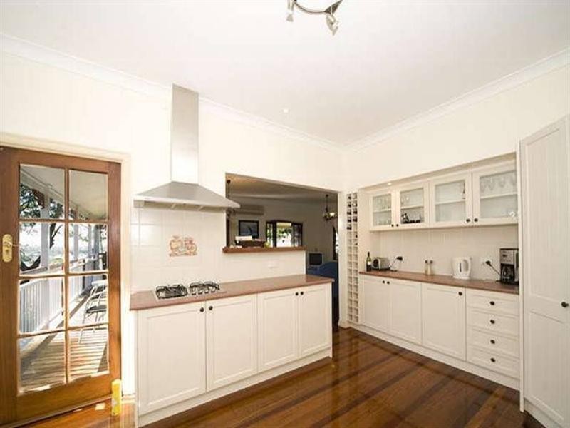 19 McCawley Street, Stafford QLD 4053